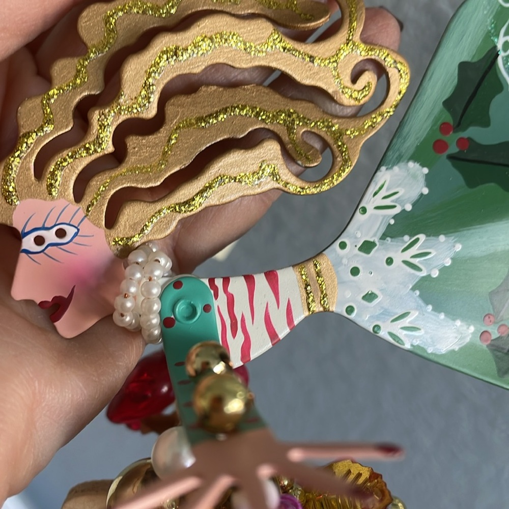 Holiday Shopper Fanciful Flights by Silvestri